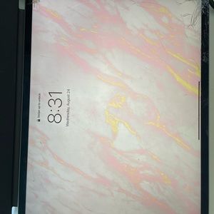 IPad Pro with Standing and adjustable magnetic keyboard case